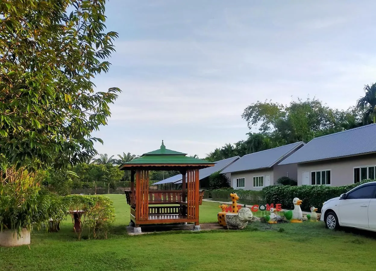 Davy Cottage Phuket Ban Riang 0*,  Thailand
