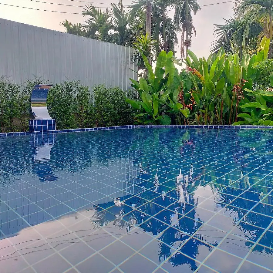 Davy Cottage Phuket Ban Riang 0*,  Thailand