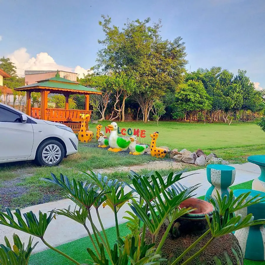 Davy Cottage Phuket Ban Riang Farm stay